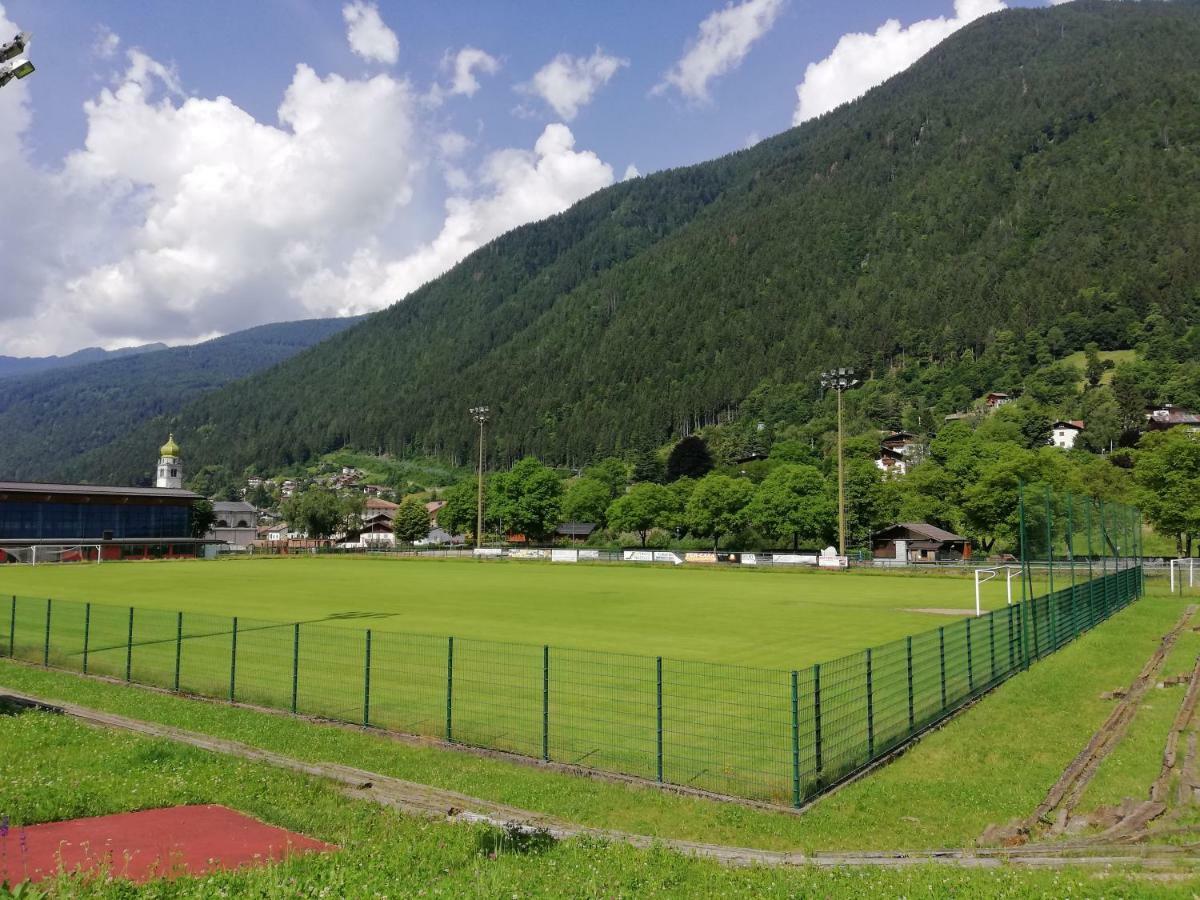 Attico Abbraccio Di Luce Daire Spiazzo  Dış mekan fotoğraf